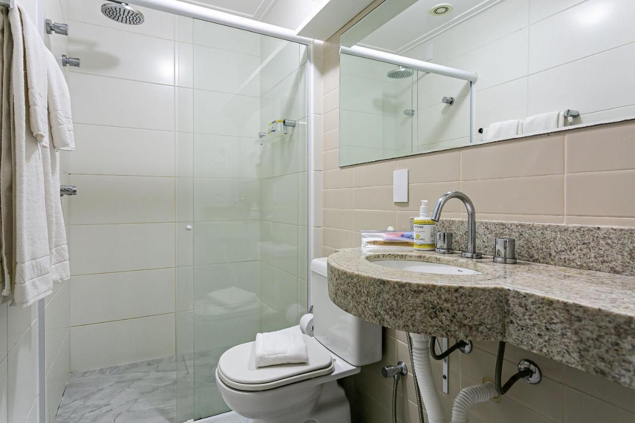Ap 2 Quartos Próximo A Ponte Hercílio Luz Em Condomínio Com Piscina - Centro *