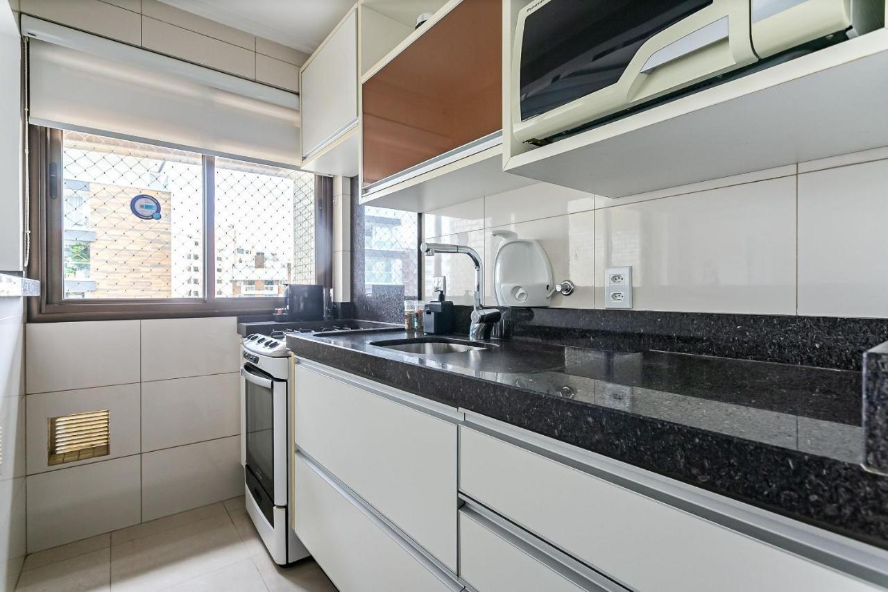Ap 2 Quartos Próximo A Ponte Hercílio Luz Em Condomínio Com Piscina - Centro Apartamento Florianópolis